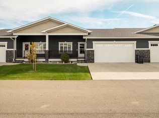 179 Fairmont Blvd W #3, Lethbridge, AB T1K7E8