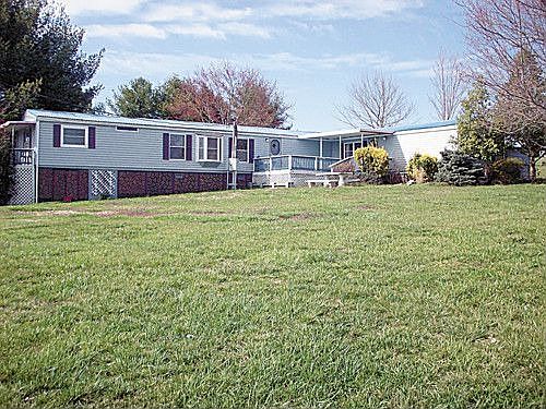 1st image of 1770 Circle Lake Dr