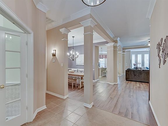 3rd image of 6322 Parkside Dr