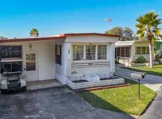 37844 Cape Cod Dr, Zephyrhills, FL 33542