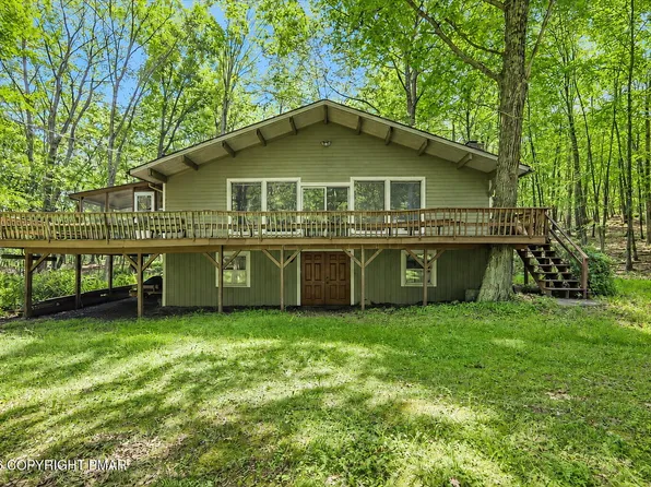 166 Pheasant Run, Bushkill, PA 18324