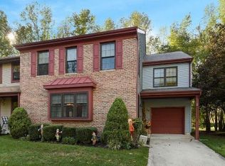 24 Fawnhollow Ct, Medford, NJ 08055