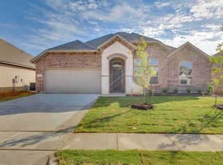 124 Constitution Dr, Joshua, TX 76058