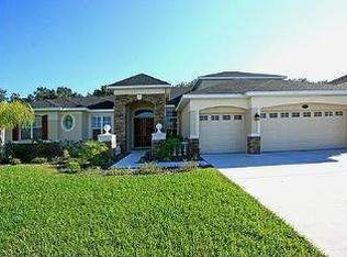 16611 Ashton Green Dr, Lutz, FL 33558