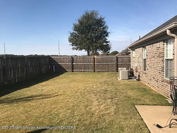 5th image of 1119 Fredrick Dr
