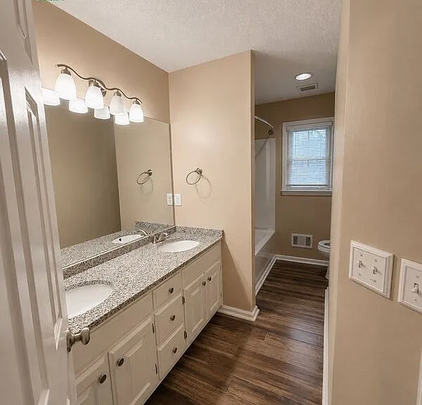 2443 Doubletree Dr NW — Photo 26