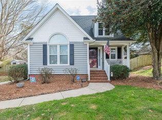 1106 Newberry Dr, Mebane, NC 27302