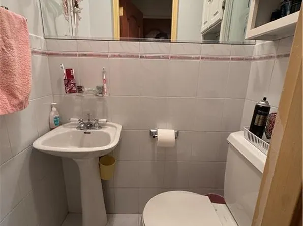 1992 West 13th Street image 9 of 23