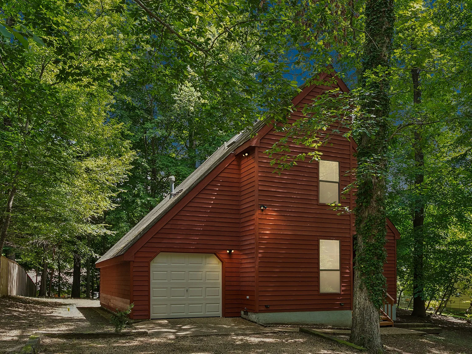3 bed, 1540 sqft, $2,350 — Photo 1