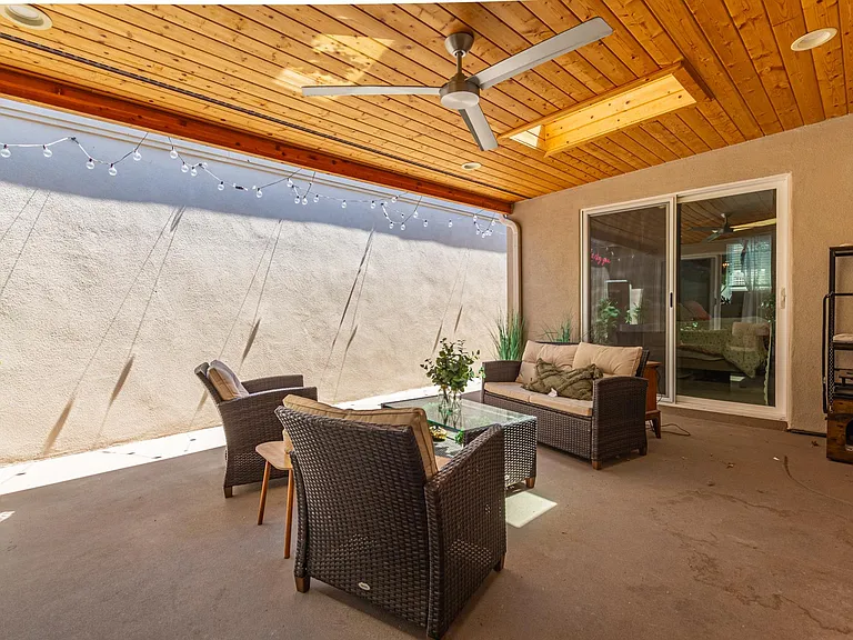 5913 E Thomas Rd — Photo 25