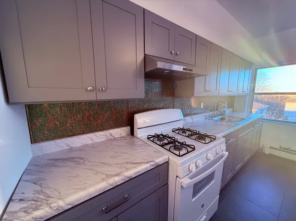 (undisclosed Address), Staten Island, NY 10305