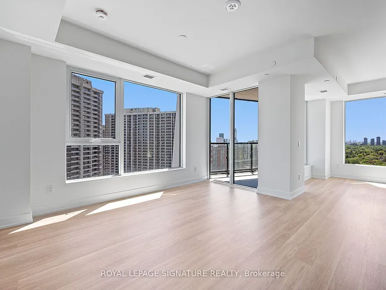60 Central Park Dr #2306 — Photo 12