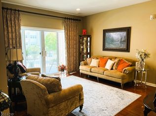 9106 Warrens Way #9106, Wanaque, NJ 07465