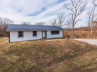 587 Jenkins Ln, Falmouth, KY 41040