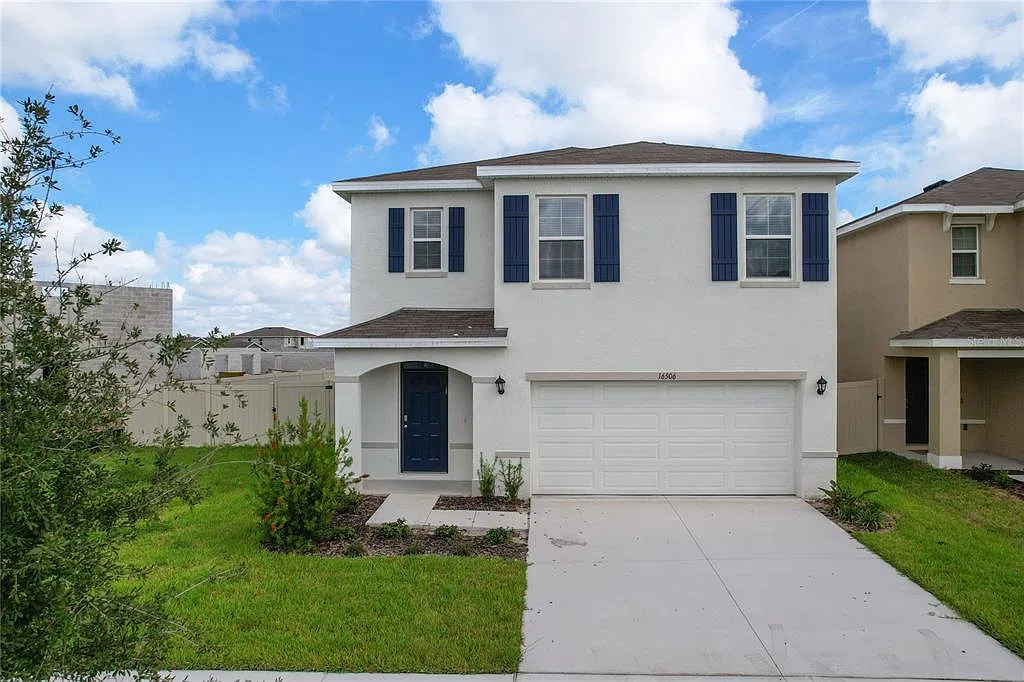 5 bed, 3.0 bath, 2522 sqft, $2,850 — Photo 1
