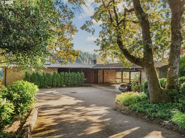 15530 Diamond Head Rd, Lake Oswego, OR 97034