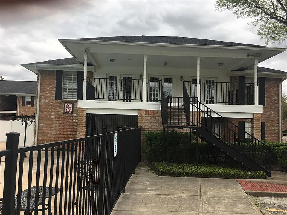 1st image of 14333 Memorial Dr APT 88