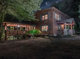 360 Cascade Point, Ellijay, GA 30540