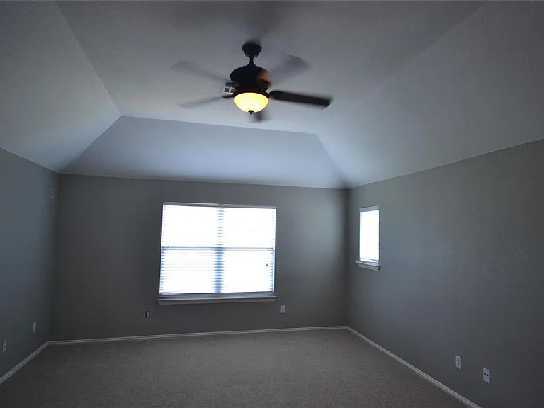 1705 Lions Den — Photo 22