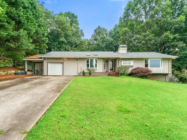 2115 Elysian Cir, Gainesville, GA 30501