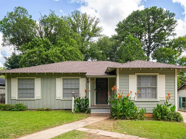 1221 Pine St, Longview, TX 75601