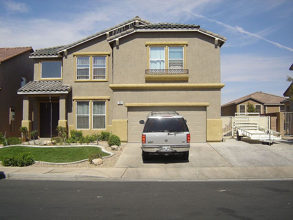 1st image of 832 Bussora Rose Dr