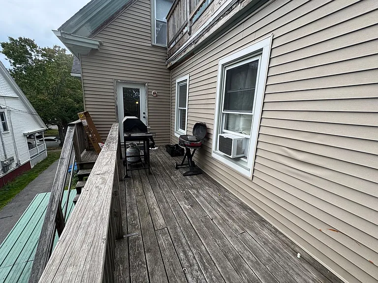 152 Washburn Avenue — Photo 15