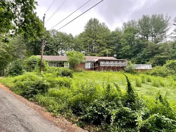 12 Rounds Rd, West Chesterfield, NH 03466