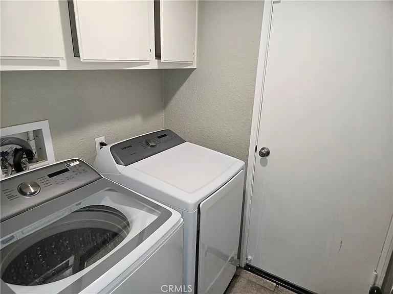 15721 Lake Ridge Rd — Photo 5