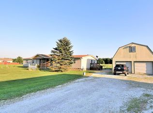 536 Housel Craft Rd, Cortland, OH 44410