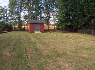 4400 Hunters Run Dr, Clemmons, NC 27012