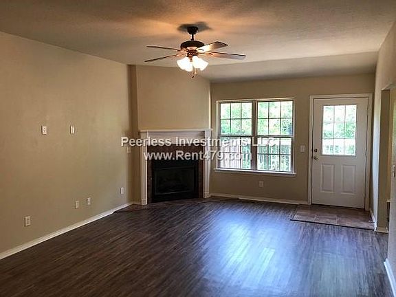 2nd image of 14 Wyncombe Ln