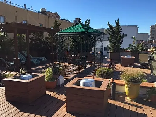 Rented by SERHANT. | media 24