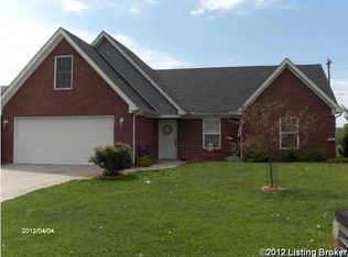 11923 Perry Crossing Pkwy, Sellersburg, IN 47172