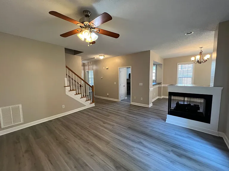 7706 Astoria Pl — Photo 14