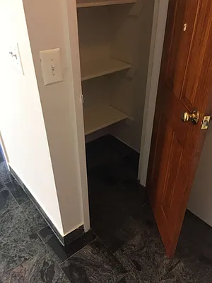 Rented by Metroline Realty | media 5