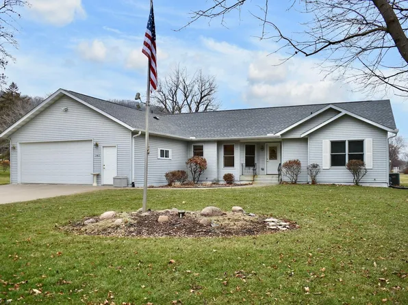 346 Saehler Dr, Minnesota City, MN 55959