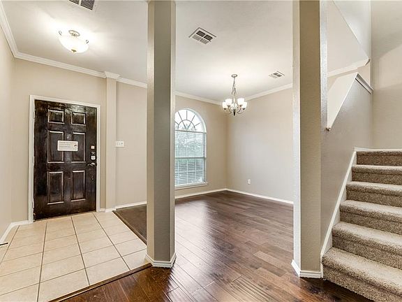2nd image of 12817 Honey Locust Cir