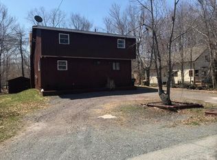 7655 Rainbow Dr, Tobyhanna, PA