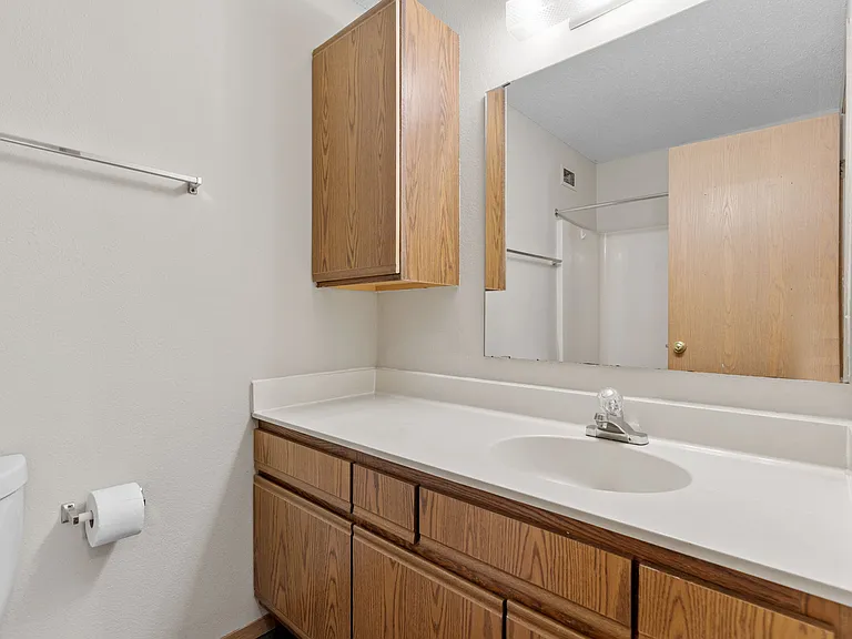 Two Bedroom C - 2 Bed / 2 Bath - 950 Sq.Ft.