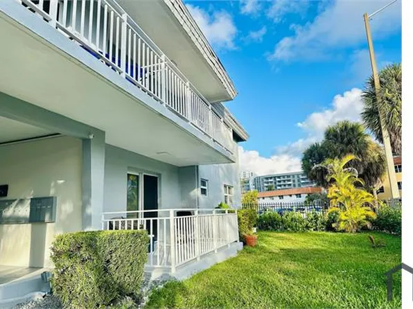 2251 NE 170th St, North Miami Beach, FL 33160