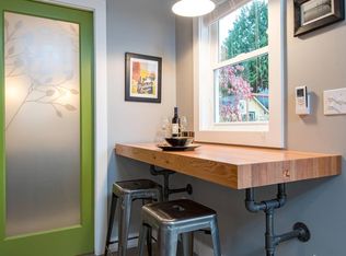 2520 SE 79th Ave #B, Portland, OR 97206