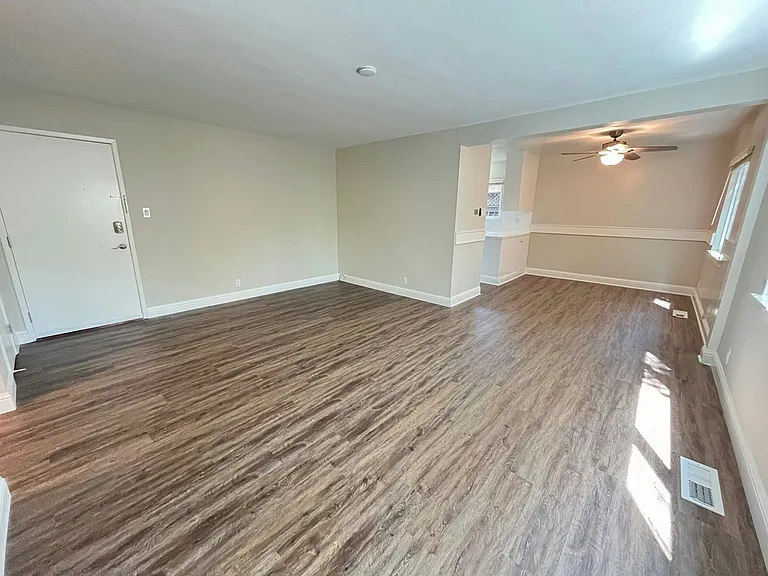 19 Belle Ave #7 — Photo 2