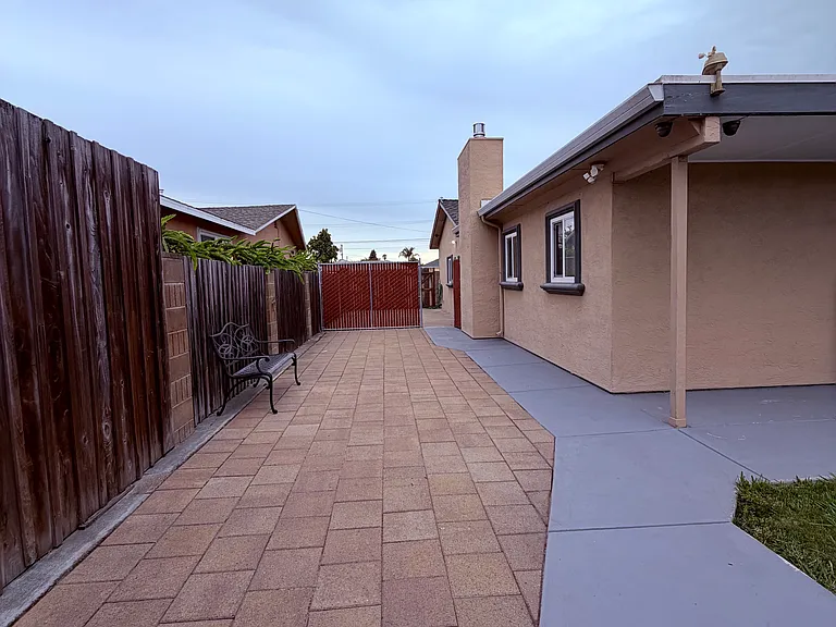 6336 Central Ave — Photo 19
