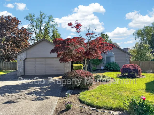 205 NW 8th Ct, Hillsboro, OR 97124