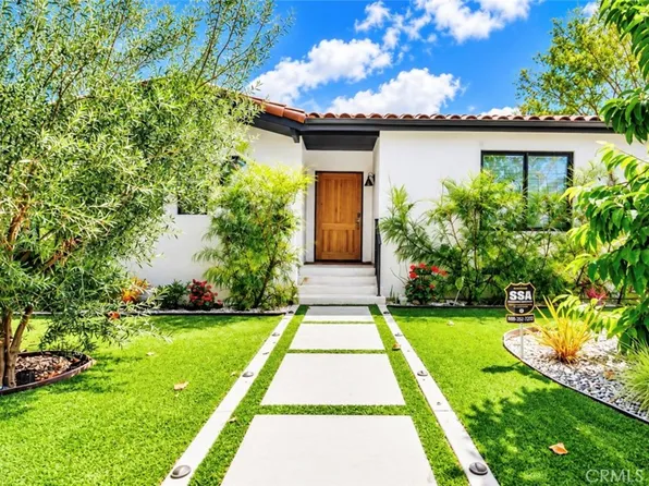 642 N Cahuenga Blvd, Los Angeles, CA 90004