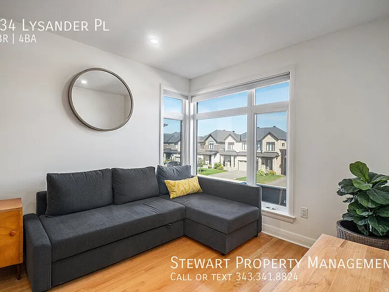 334 Lysander Pl — Photo 6