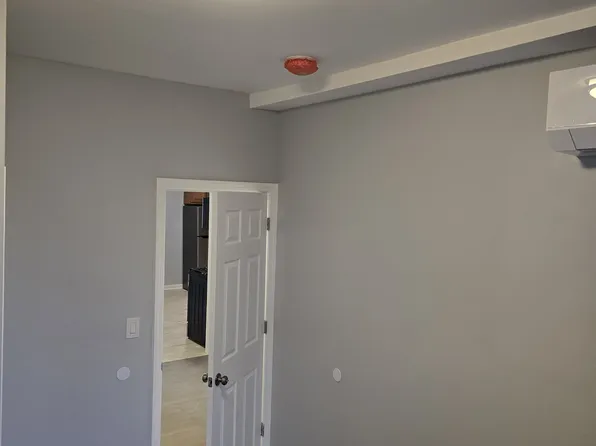 136 Winfield Ave #2L, Jersey City, NJ 07305