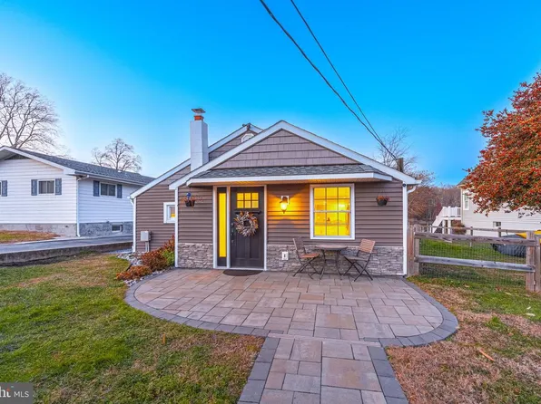 1920 Poplar Rd, Essex, MD 21221