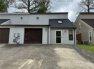 418 Donna Dr, Saint Albans, WV 25177